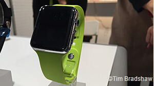 多款国产智能手表亮相CES遭英媒狠批：纯抄苹果 Apple Watch 山寨苹果手表 CES2015 热点动态  第3张