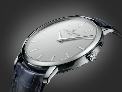 江诗丹顿推出全新的Traditionnelle系列腕表