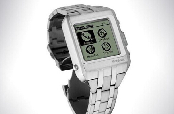 回顾：智能手表历史发展过程中的产品 发展过程 智能手表 行业资讯  第11张